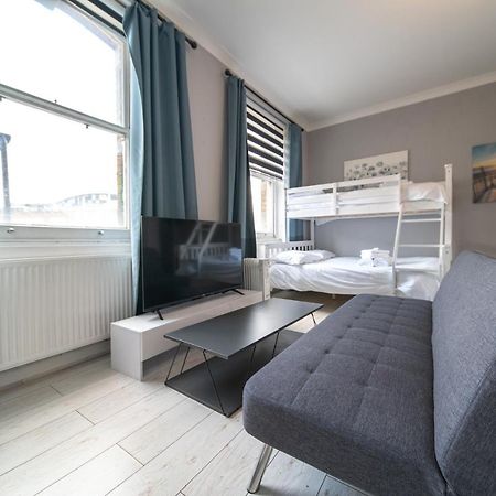 Heart Of Camden Apartment Londra Exterior foto
